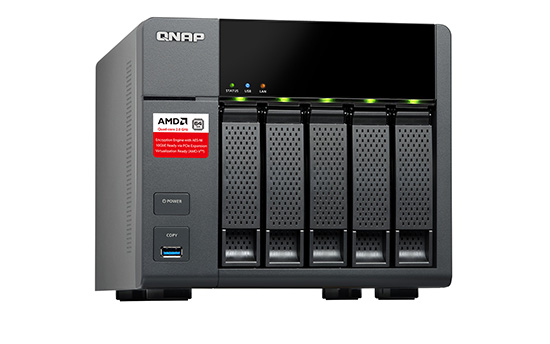 Noul QNAP NAS TS-563 cu chipset AMD quad-core