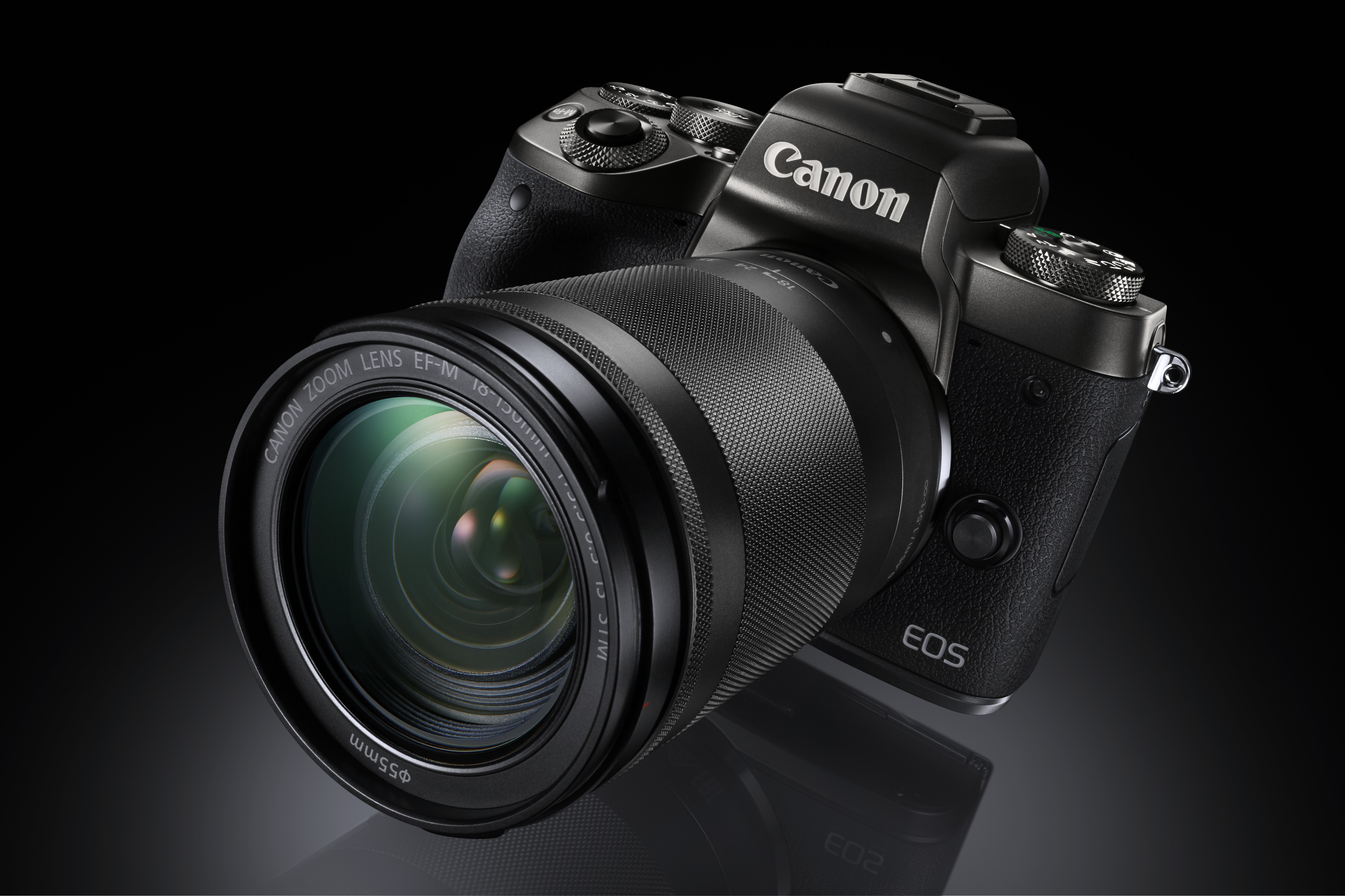 EOS M5- noua cameră foto mirrorless de la Canon