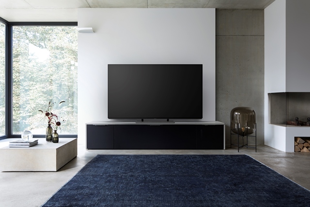 Panasonic TV EZ950 room