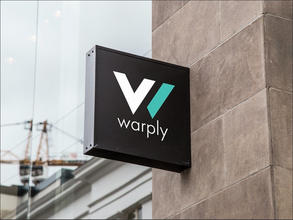 Warply, furnizor de soluții Mobile Loyalty & Mobile Payments, intră pe piața din România
