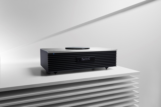 Technics SC-C70, un nou sistem stereo compact cu o calitate incredibilă a sunetului și un design uluitor