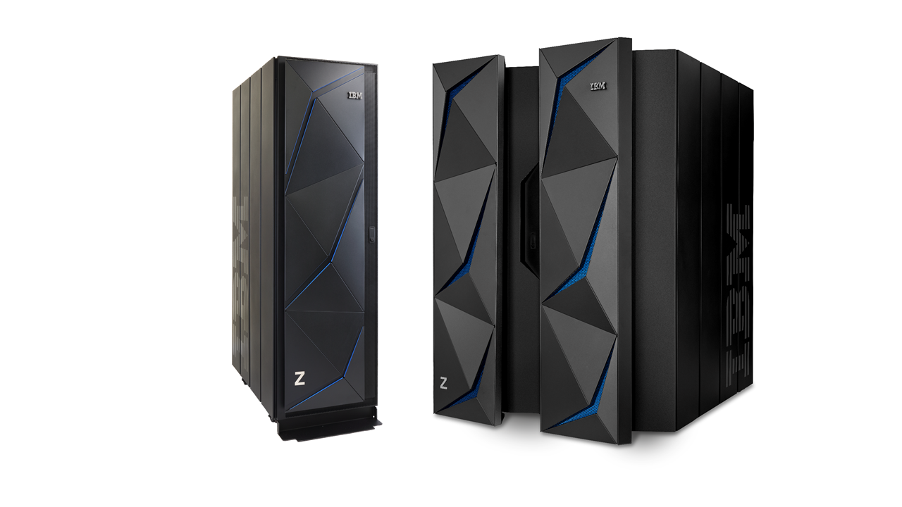 IBM lansează un nou mainframe pregătit de cloud şi bazat pe design single-frame