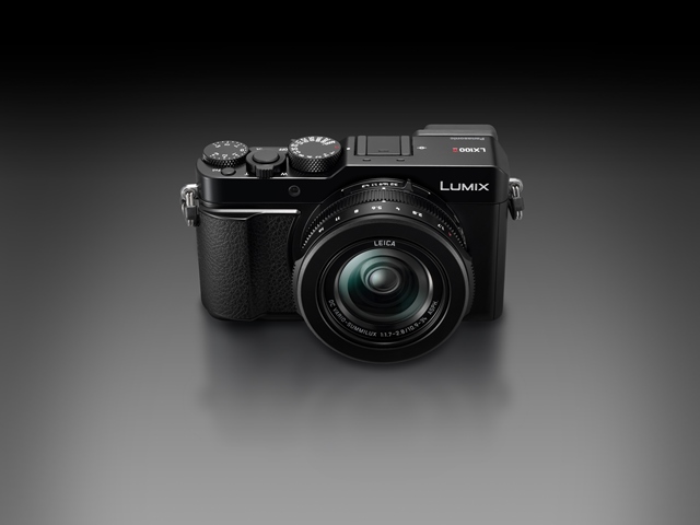 Noua cameră Panasonic Lumix LX100 II