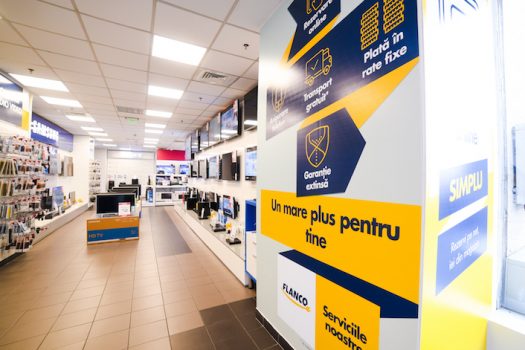 Flanco oferă serviciul de asigurare pentru  dispozitive mobile, adresat inclusiv persoanelor juridice