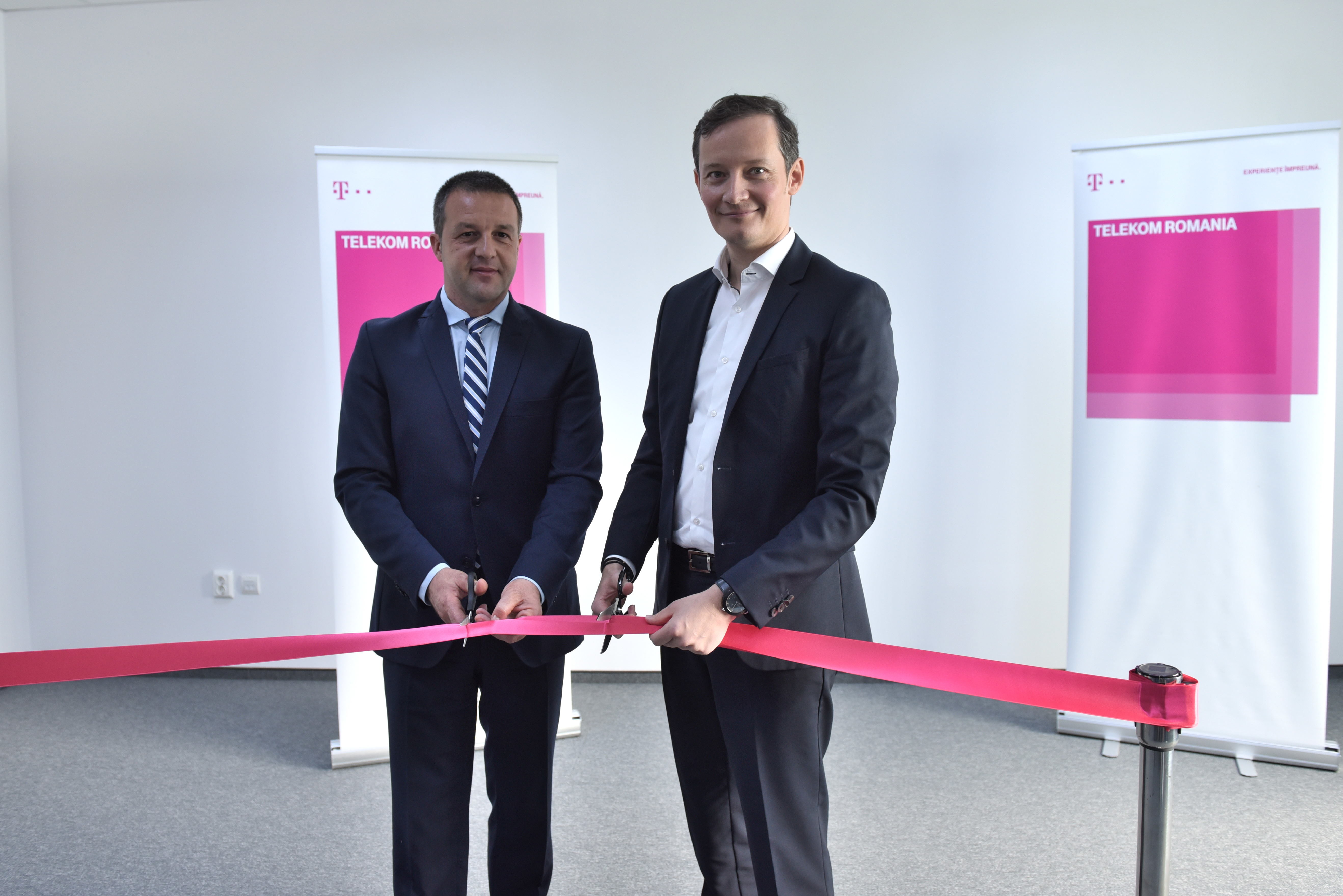 inaugurare centru Telekom Braila 3