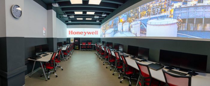 Honeywell inaugureaza un nou laborator universitar dotat cele mai noi tehnologii pentru automatizarea proceselor industriale