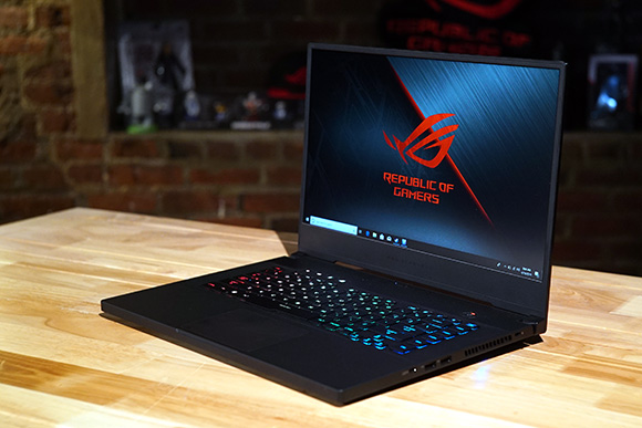 Zephyrus S GX502, laptopul preferat de dezvoltatorii de jocuri la DEV.PLAY 2019