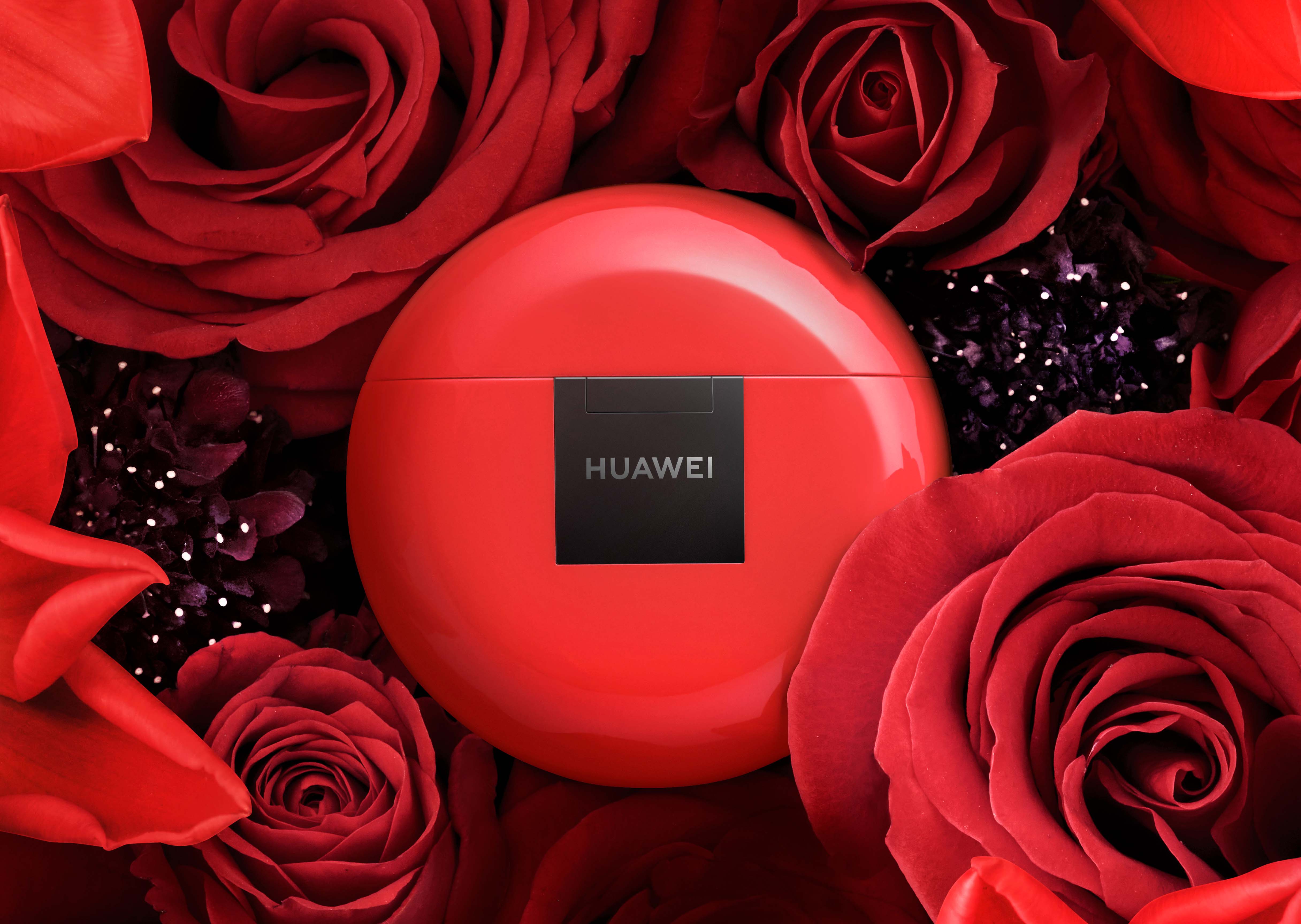 HUAWEI sărbătorește Valentine’s Day printr-o ofertă specială 1+1 la FreeBuds 3