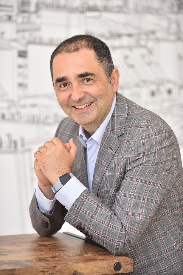  Lucian Anghel, Fondator și CEO, Timepal Romania și Facilities Management Services