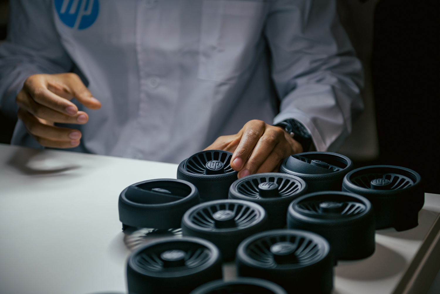 HP introduce primul material de tip polipropilenă, dezvoltând noi soluții 3D Printing și noi parteneriate