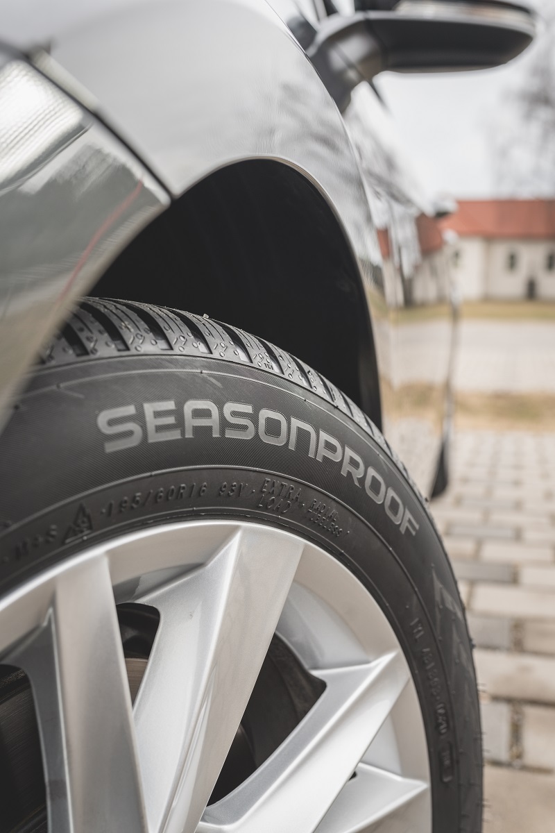 Nokian+Seasonproof+(19)