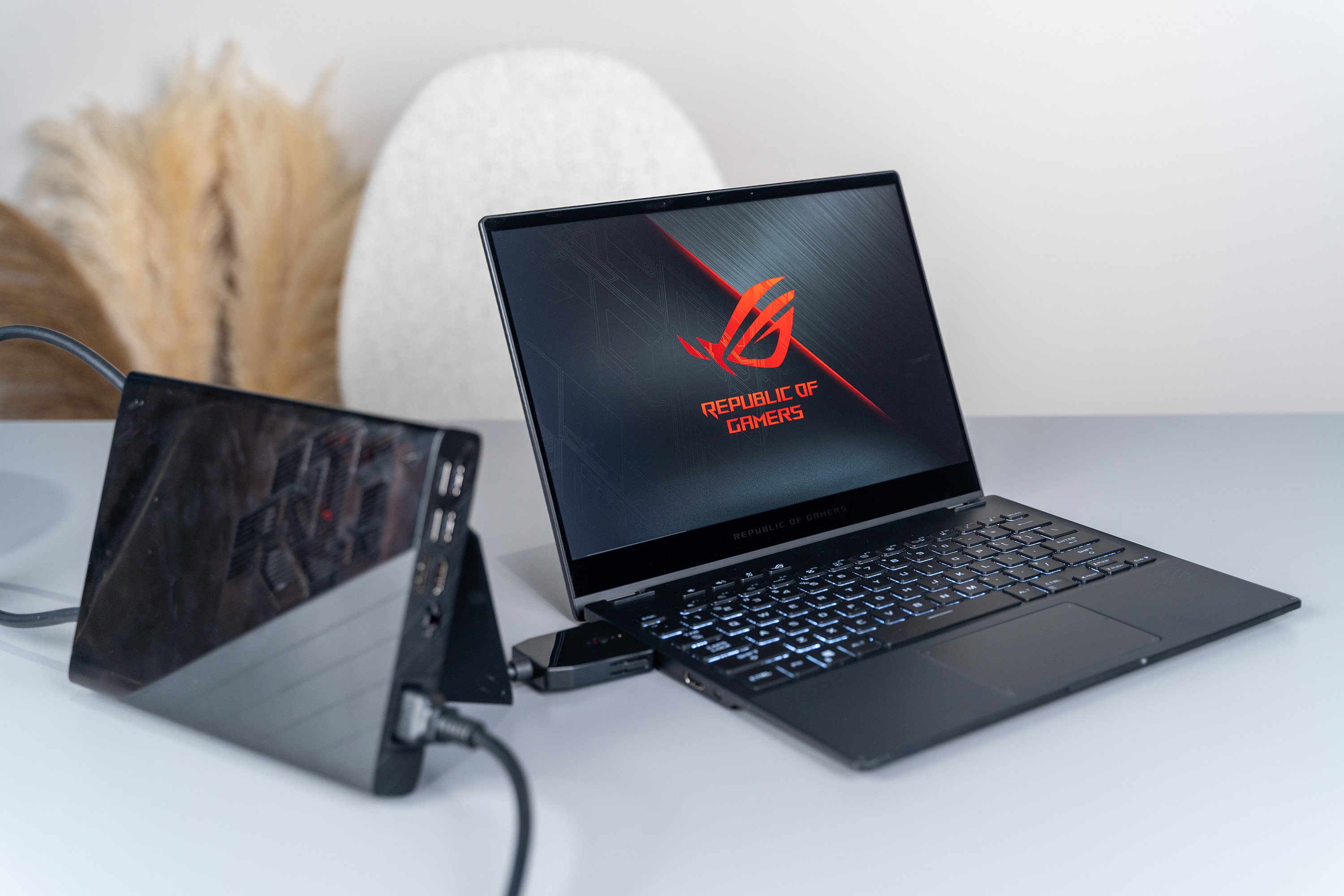 ASUS ROG Flow X13 – prin partenerii ELKO Romania