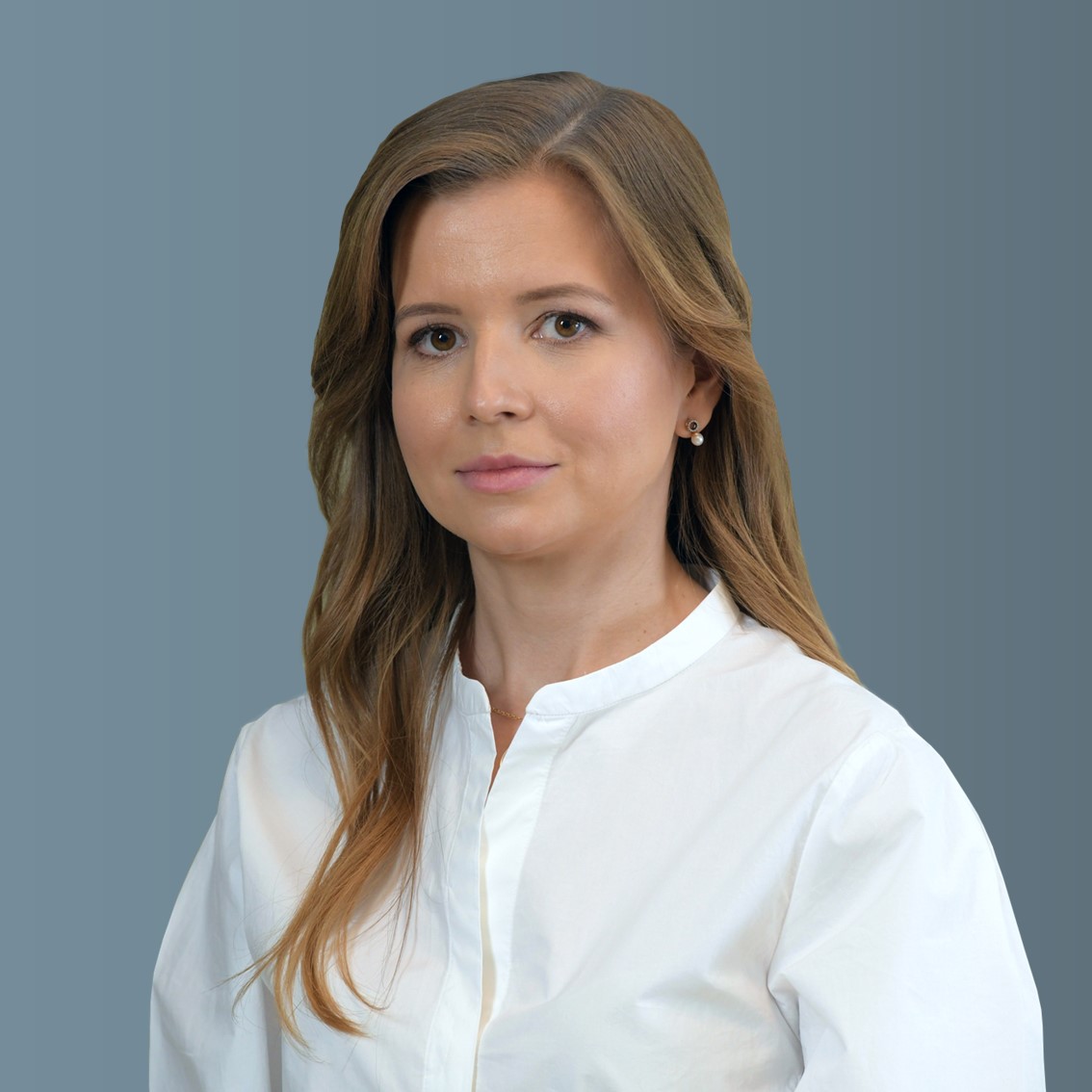 Daniela-Gavril-CBRE-Romania_bkg