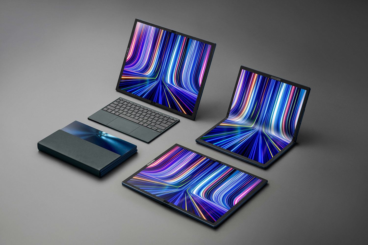 ASUS lansează Zenbook 17 Fold OLED în cadrul evenimentului The Incredible Unfolds și a celui virtual, cu prilejul IFA 2022