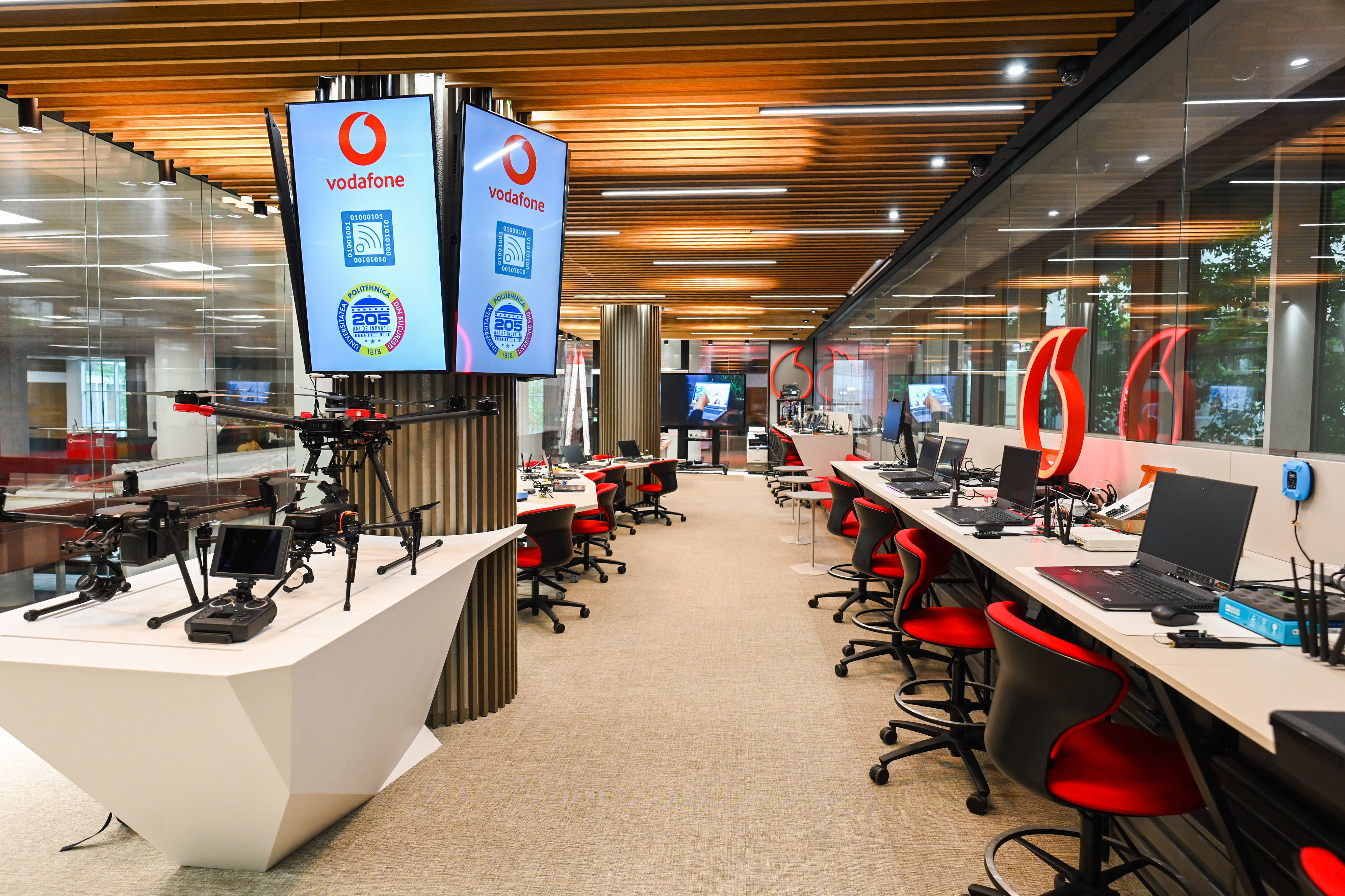 Vodafone Innovation Hub: primul centru de excelență din cadrul UPB