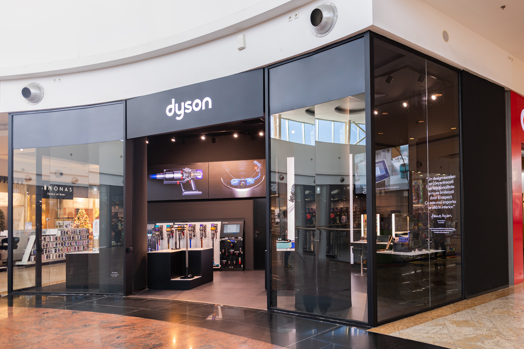 Primul magazin Dyson inaugurat în Băneasa Shopping City din București