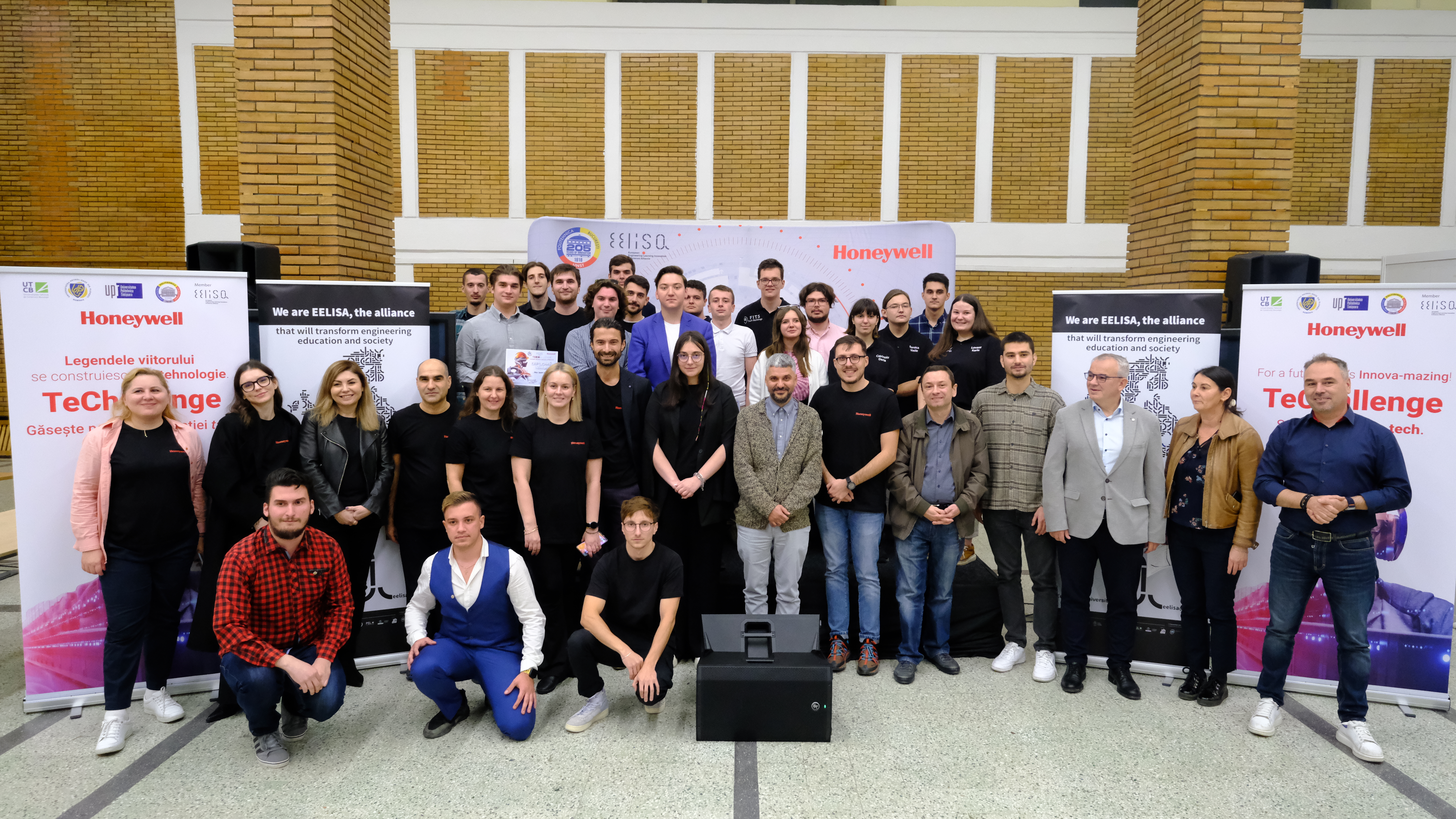 Honeywell România și Universitatea Naţională de Ştiinţă şi Tehnologie POLITEHNICA București au premiat cei mai creativi tineri din competiția TeChallenge