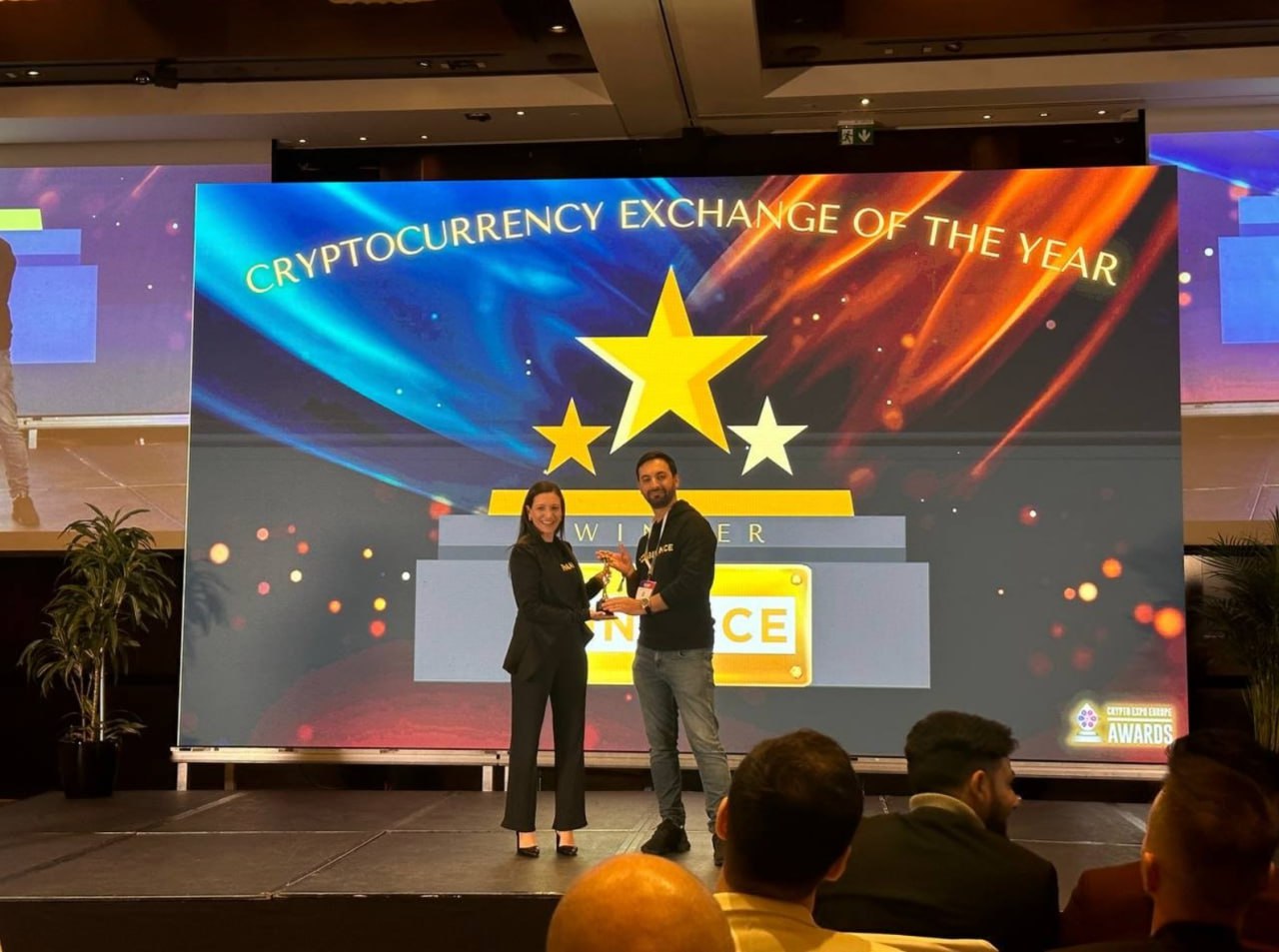 Binance câștigă premiul de cea mai bună platformă de criptomonede la Crypto Expo Europe