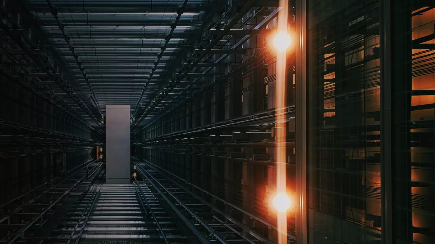 server-room-racks.jpg