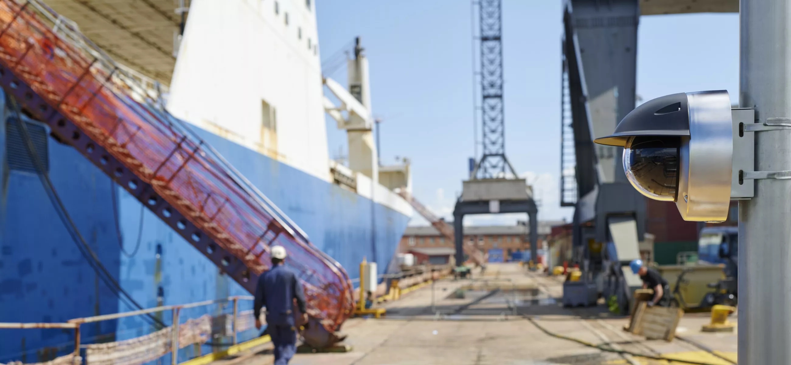 AXIS_q3839spve_tq3003se_shipyard_01_2508_2600x1462