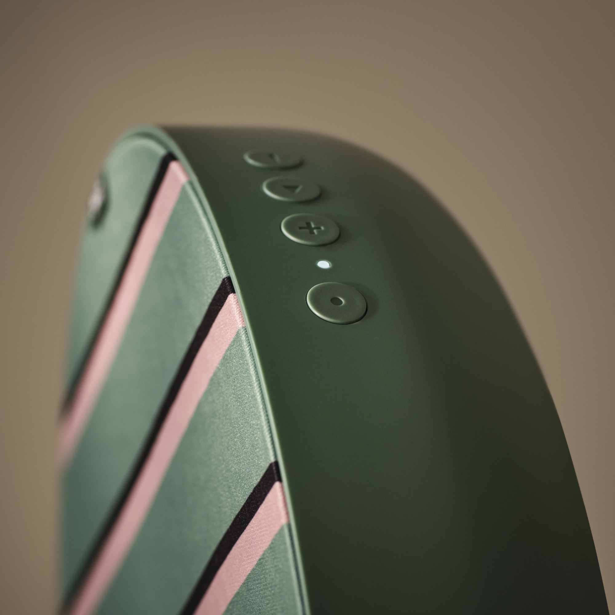 SOLSKYDD Bluetooth speaker 29 green NPP3