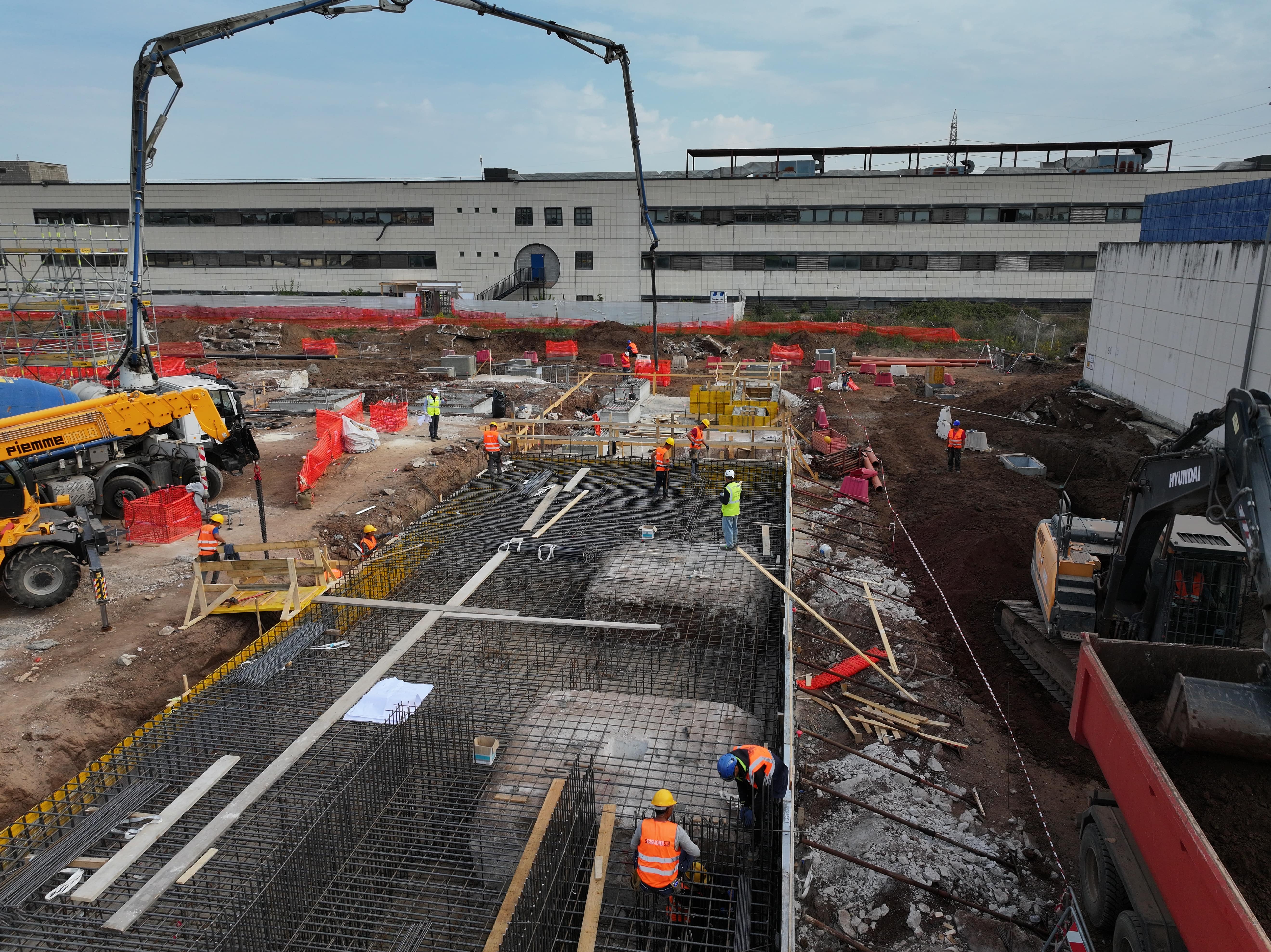 Vertiv va furniza infrastructura AI-ready pentru noul campus de centre de date Digital Realty din Italia