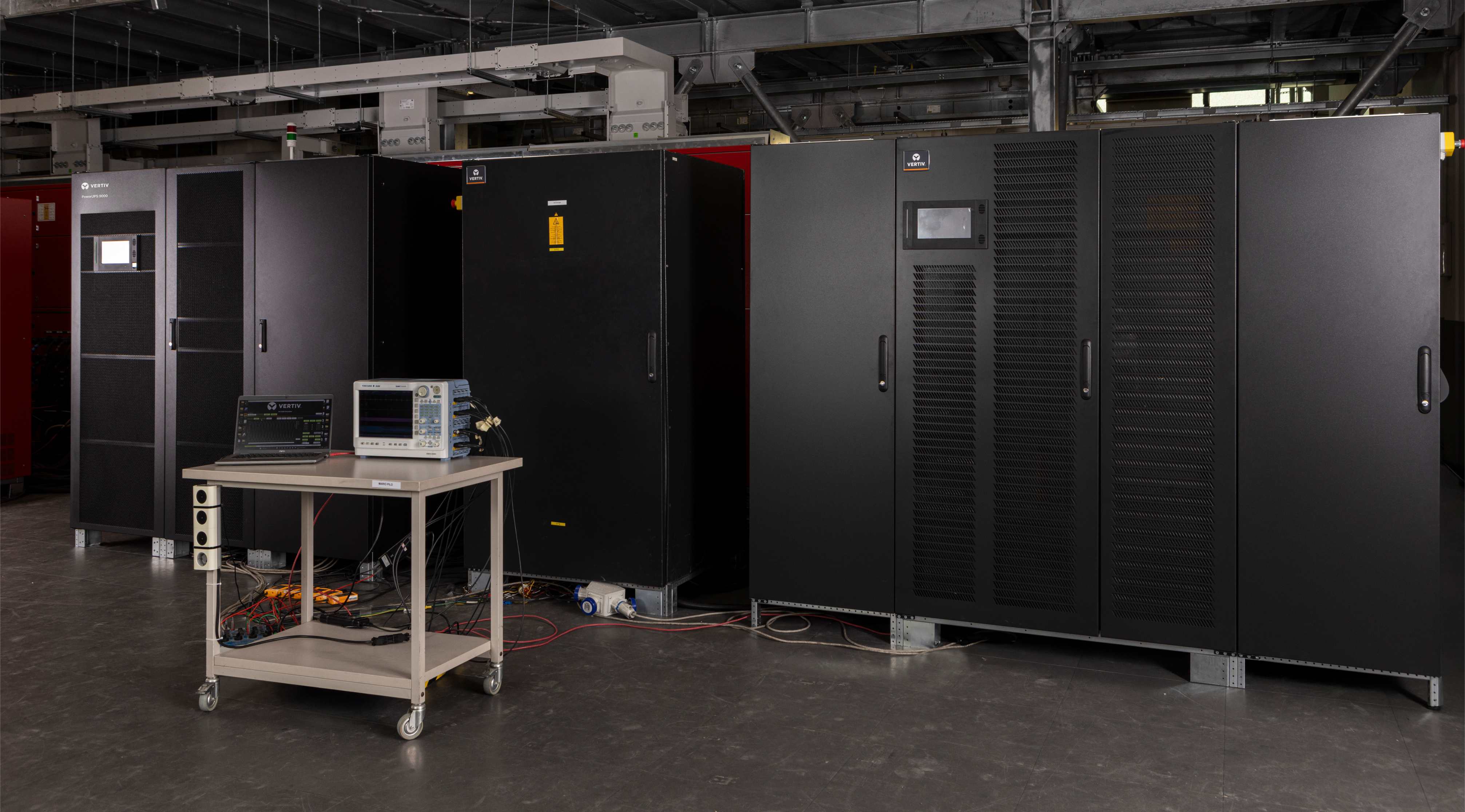 Vertiv™ AI Load Simulator: inovație pentru validarea precisă a puterii