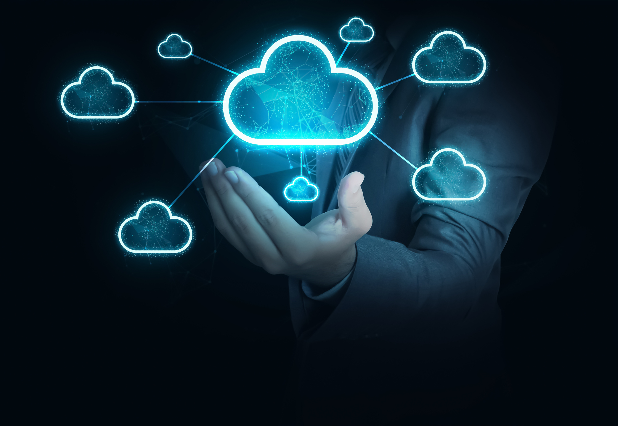 Extindere regională sau globală? Află cum te ajută o infrastructură cloud distribuită