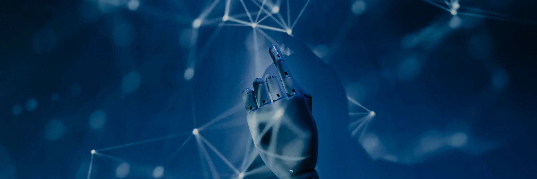 Inteligența artificială redefinește soluțiile software de business