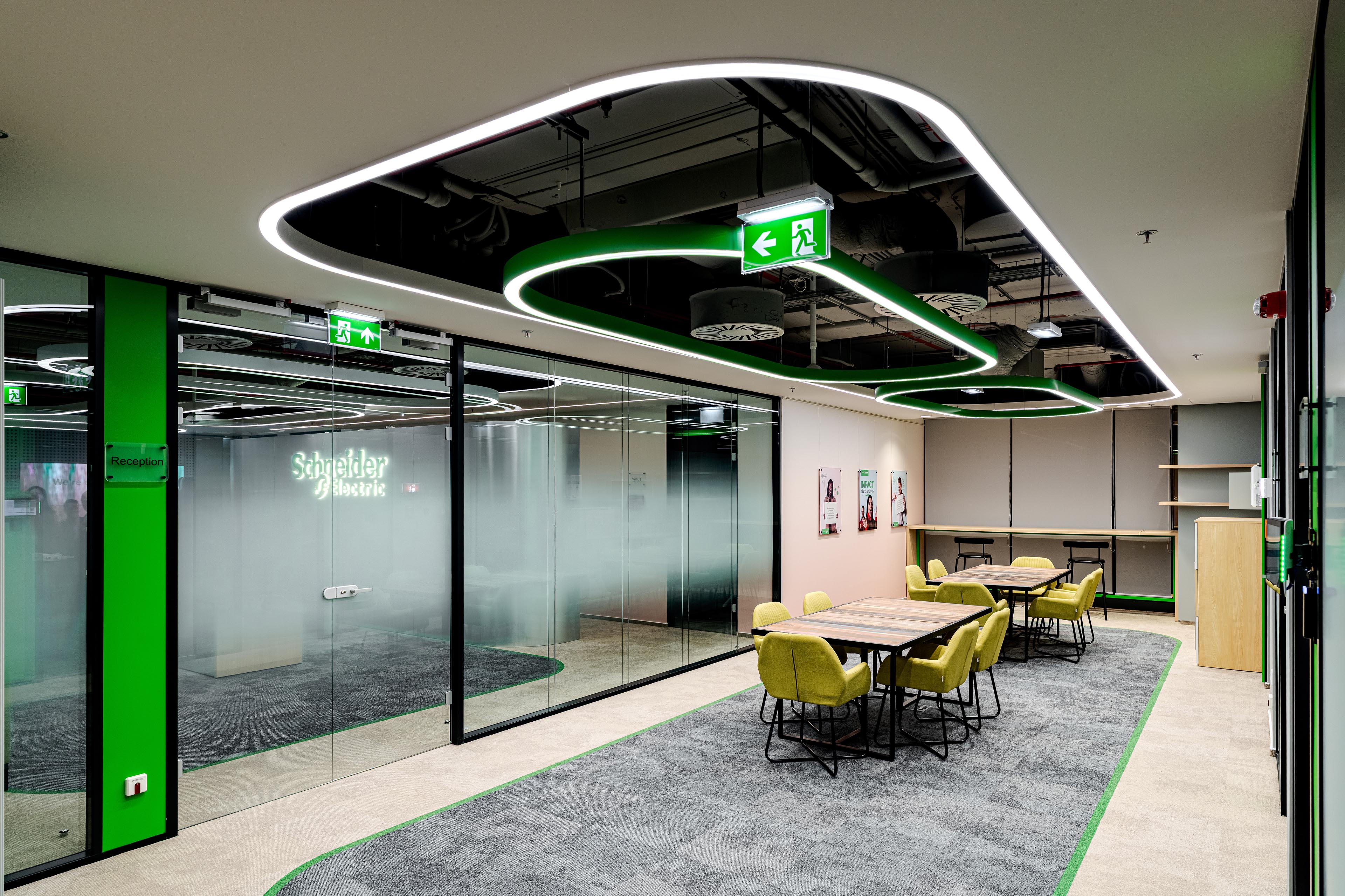 Schneider Electric - 49