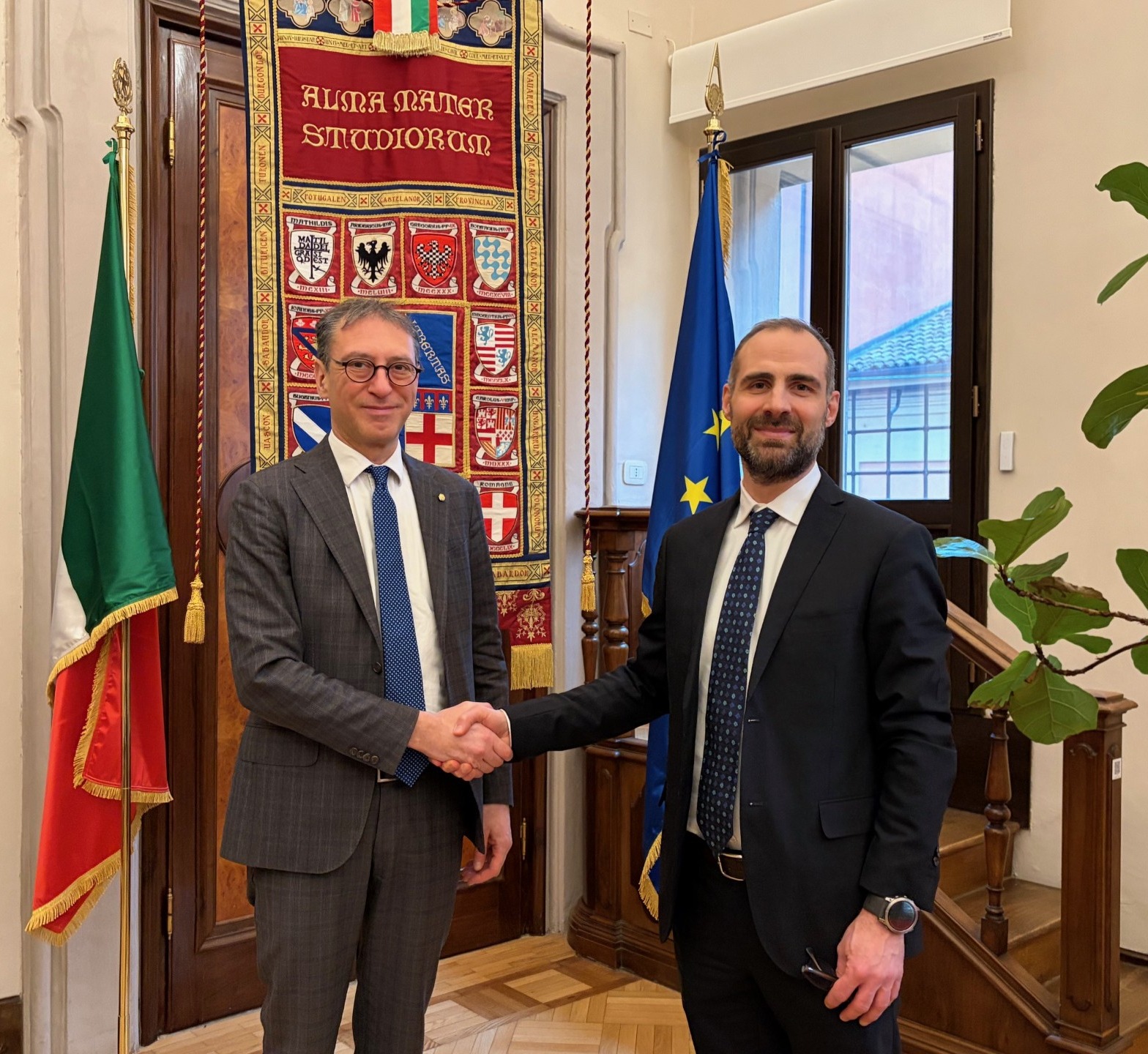 Vertiv și Universitatea din Bologna semnează un acord strategic pentru cercetare, formare și inovare