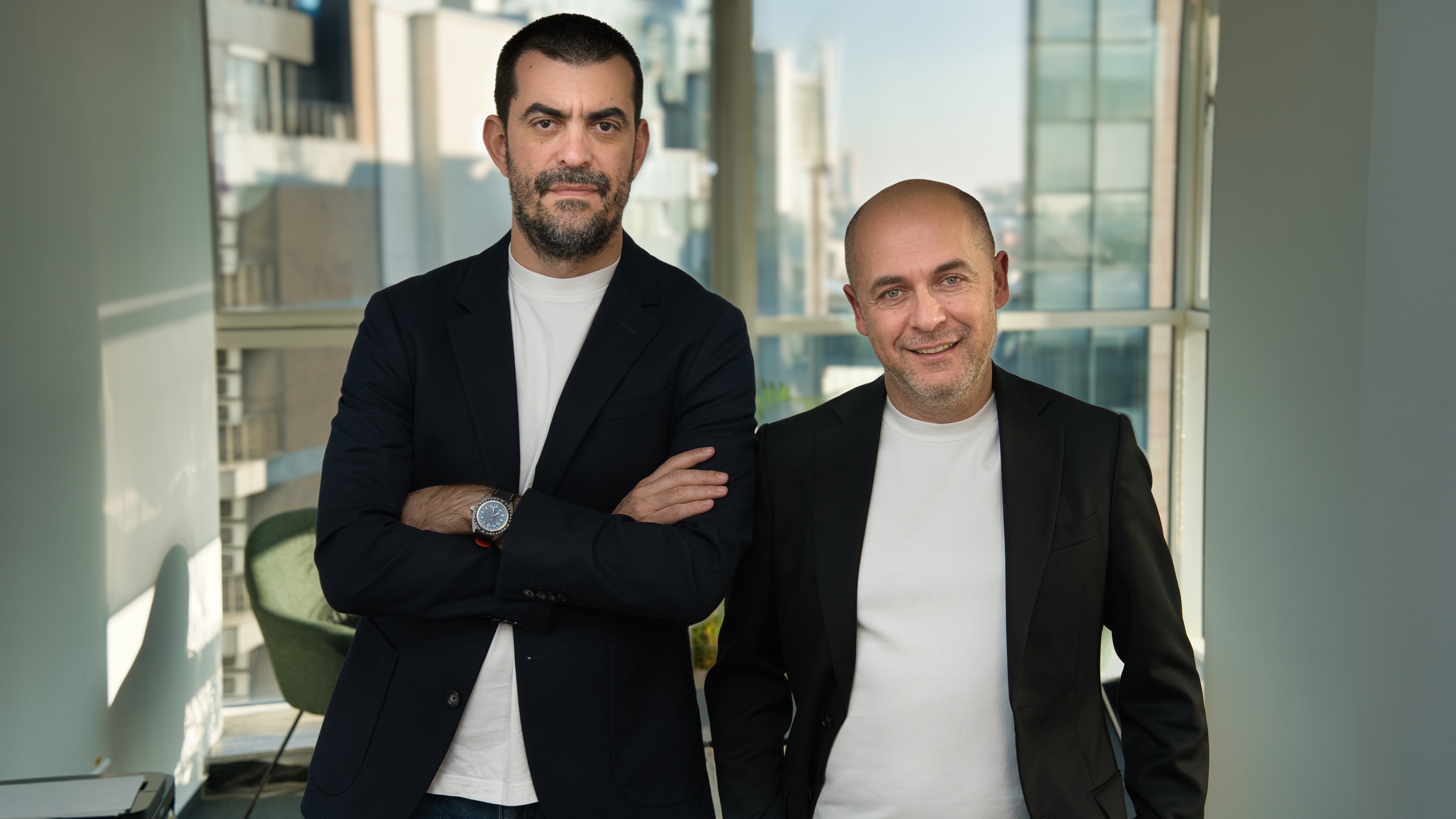 2025 aduce profit net record pentru Connections (CC)