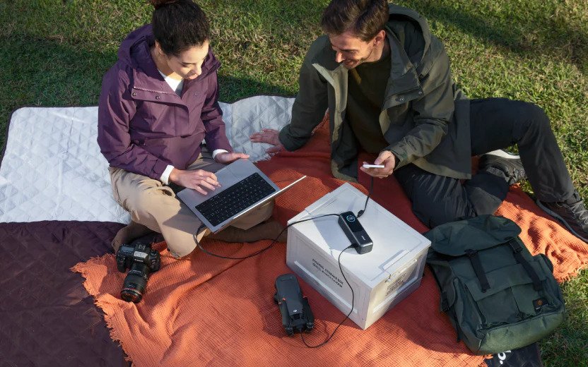 Cele mai bune gadgeturi pentru aventurile la munte sau la mare