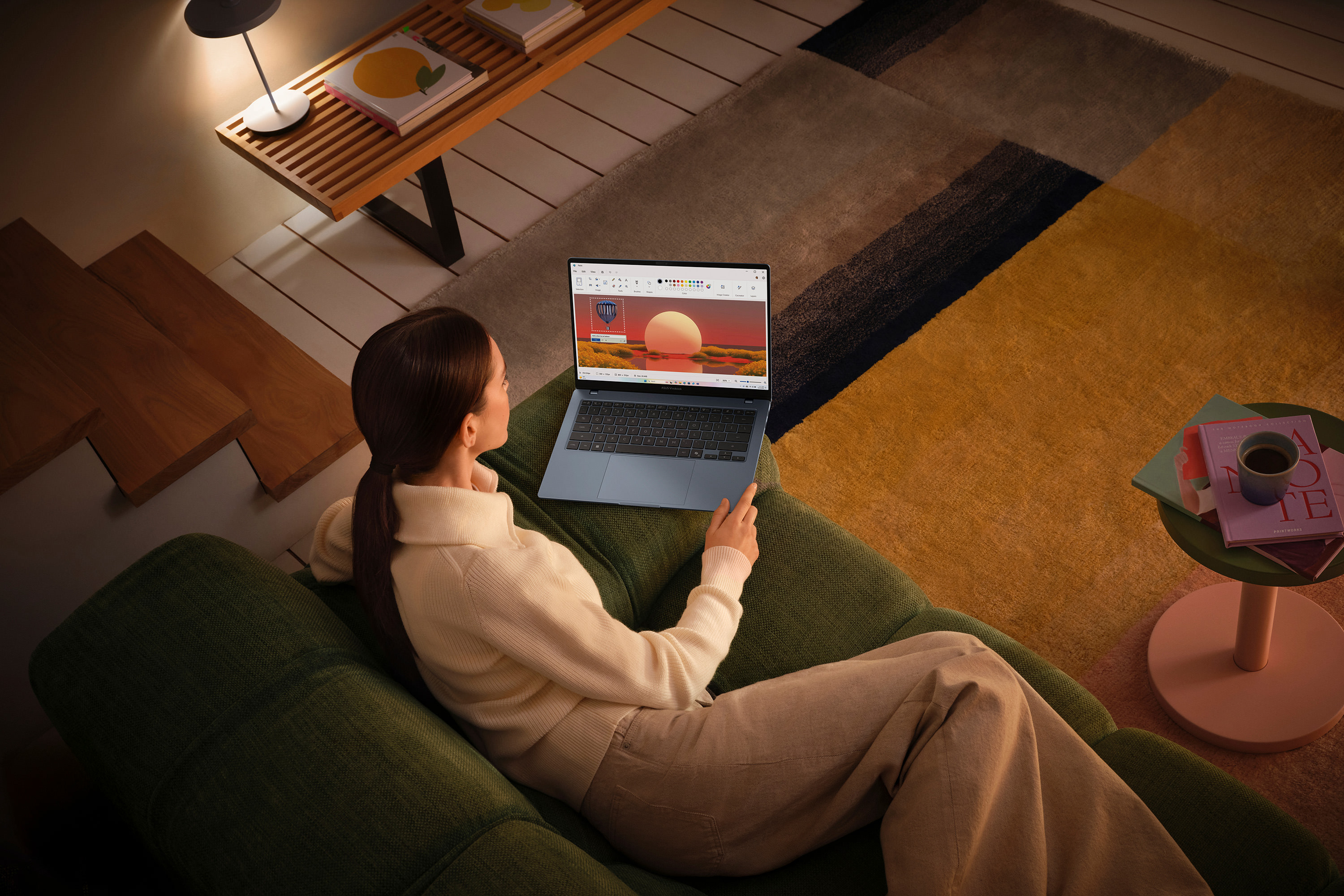 asus_vivobook_s14_s5408qa_scenario_photo_8g_matte_gray_01