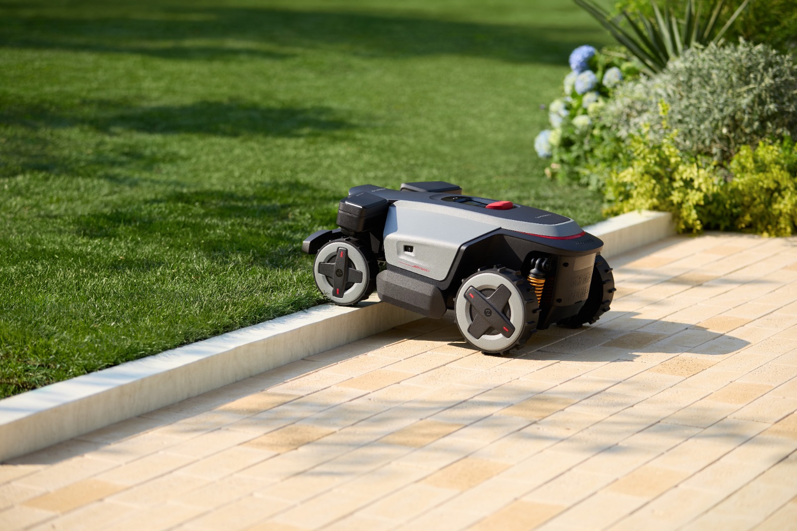 Roborock robot gazon (4)