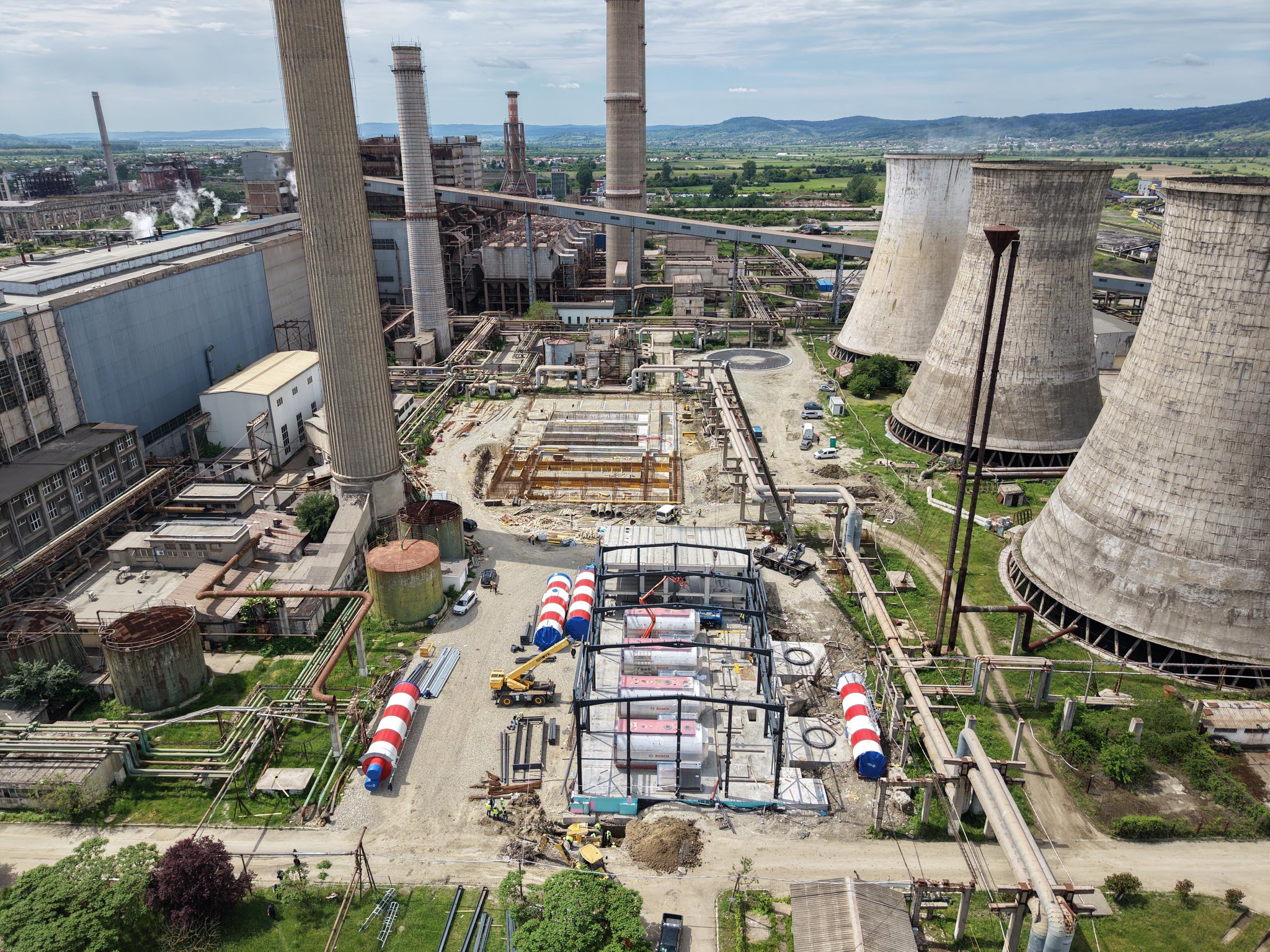 Schneider Electric si Elsaco Electronic dezvolta solutii electrice integrate pentru trei proiecte majore de cogenerare din Romania_Rm.Valcea