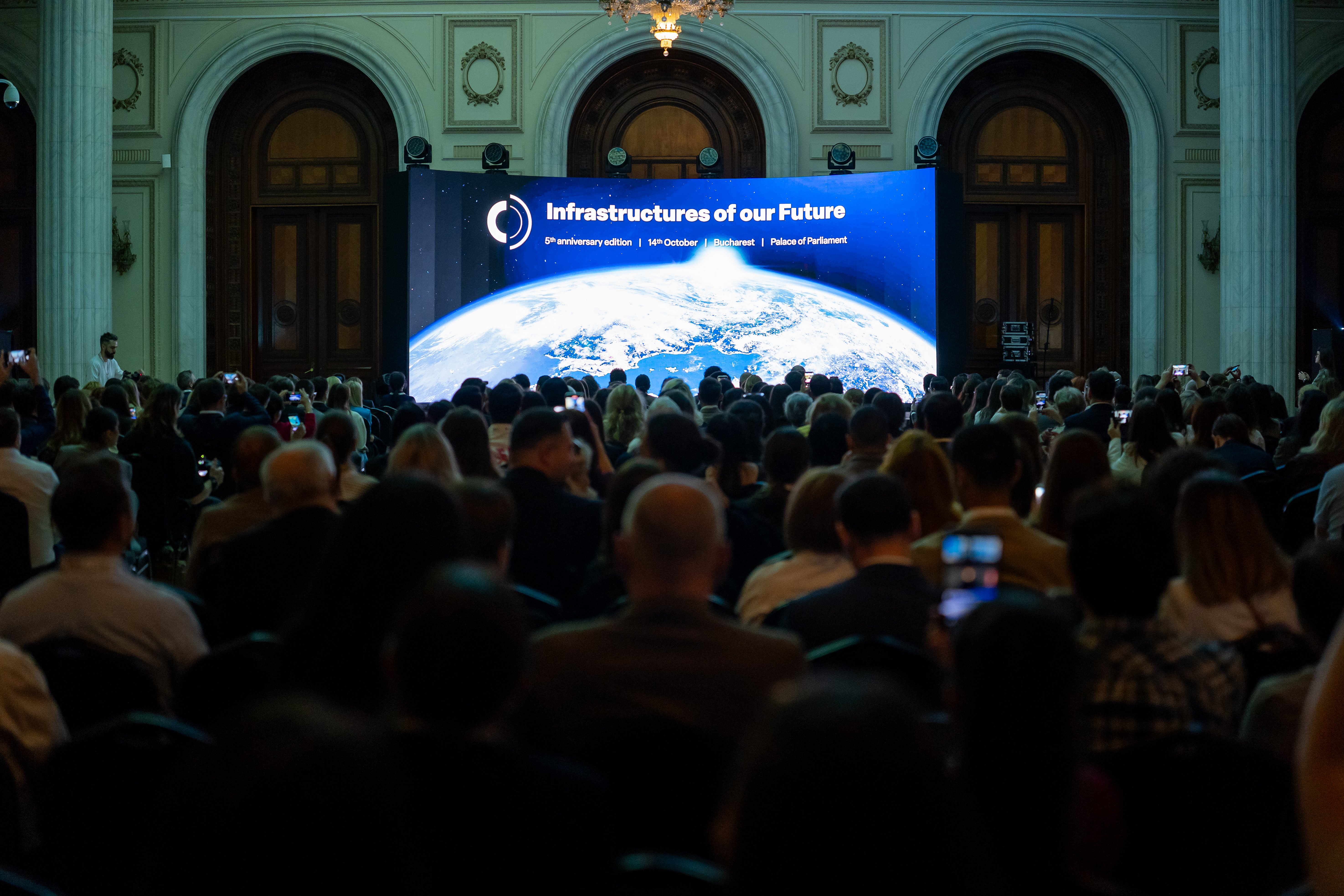 Climate Change Summit: securitatea energetică, accesul la resurse și competitivitatea economiei