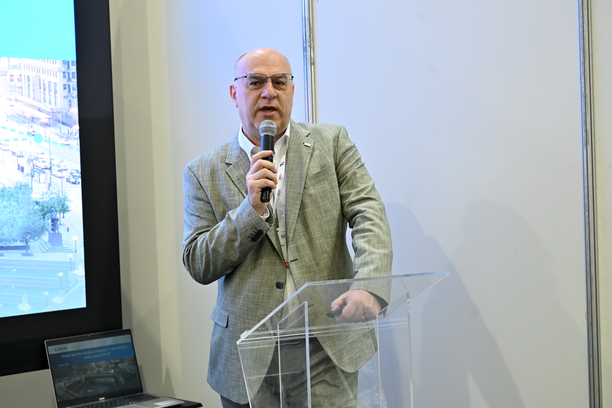 Roberto Licari ONVIF
